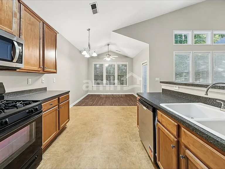5243 Centennial Hill Dr NW — Photo 3