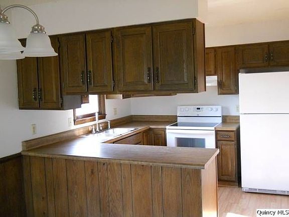Home for Sale in Quincy, IL $129,900