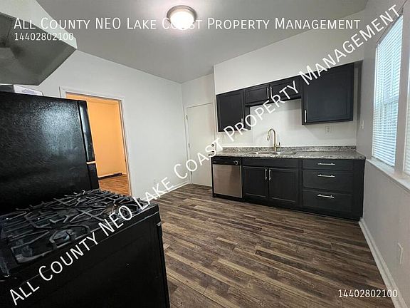 5th image of 2084 Dowd Ave