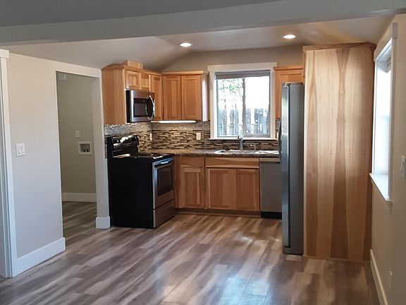 2nd image of 508 NW 7th St