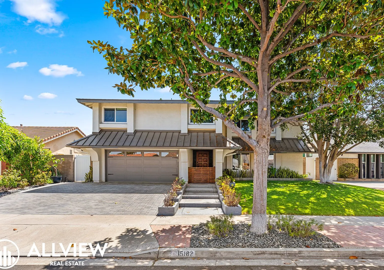 Stunning Irvine Home with Private Pool, Remodeled Chef's Kitchen & Solar! — Photo 1