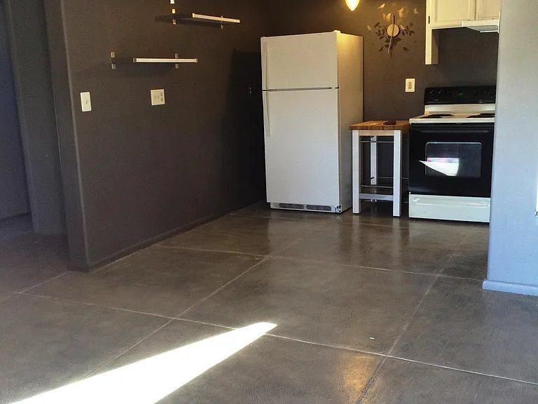 2801 S Paradise Mountain Rd — Photo 6