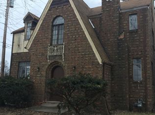 17125 Strathmoor St, Detroit, MI 48235