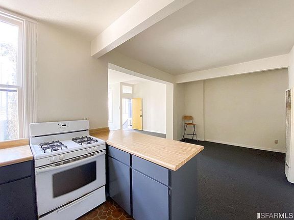 5th image of 1061-1065 Oak St