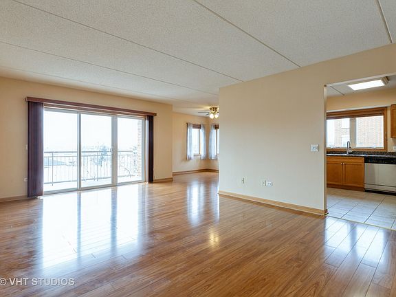 4th image of 395 Graceland Ave Unit 507