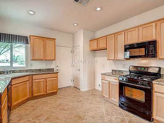 5th image of 2720 Lark Sparrow St