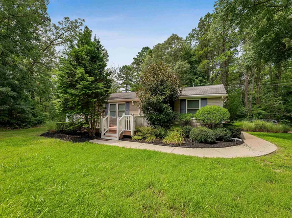 105 Siegtown Rd, Cape May Court House, NJ 08210