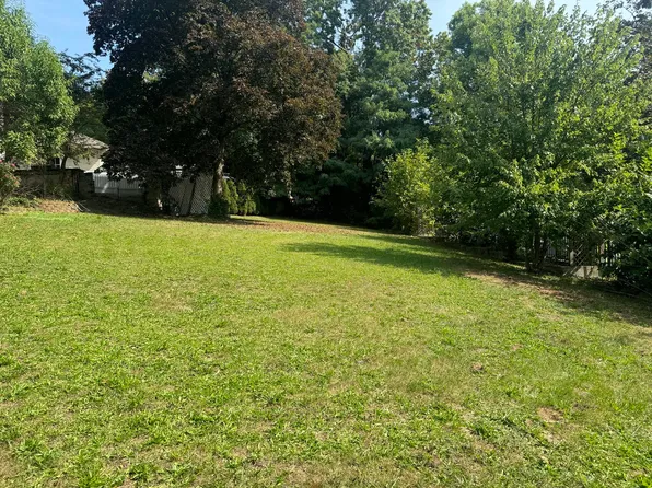 0 Mulberry St, Springfield, MA 01105