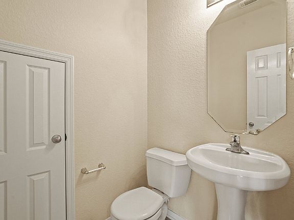4th image of 13014 Ferry Cove Ln