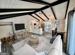 203 Happy Creek Rd, Locust Grove, VA 22508