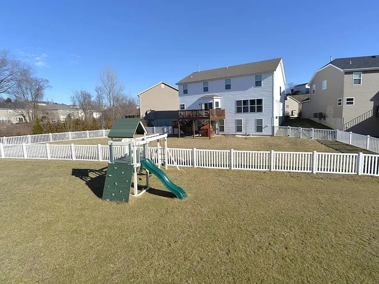 1425 Red Oak Plantation Dr — Photo 19