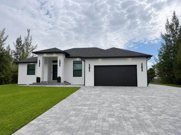 9646 Arsipe Cir, Port Charlotte, FL 33981