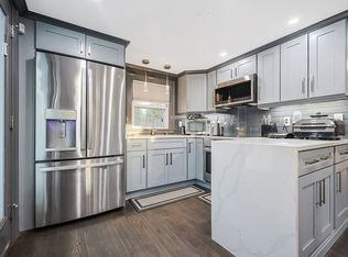 42 Van Brunt St, Hyde Park, MA 02136