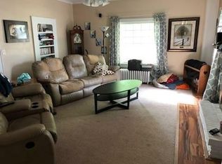 408 4th Ave NE, Waseca, MN 56093