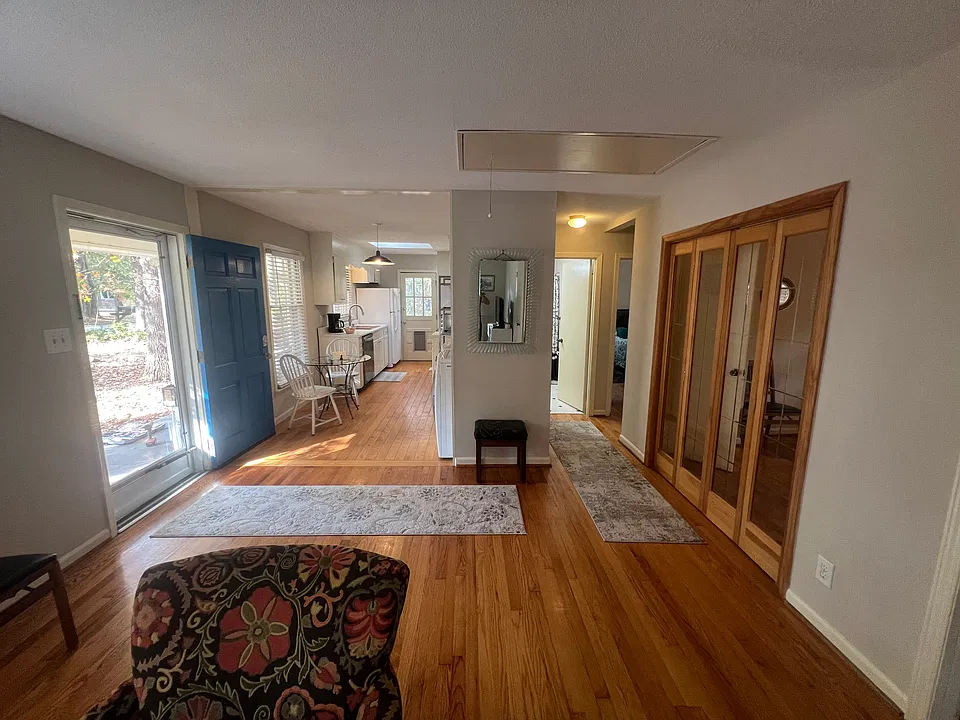 502 Oak Ave
