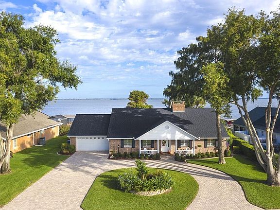 4th image of 175 Shorewood Dr