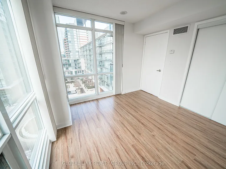 11 Brunel Ct #703 — Photo 12