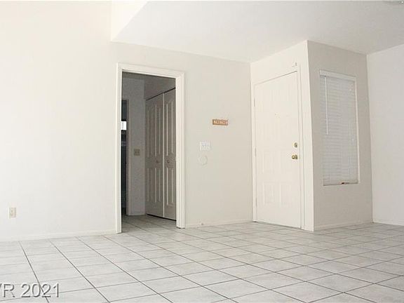 4th image of 2637 S Durango Dr APT 203