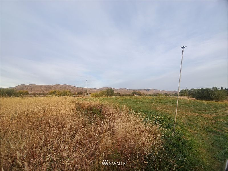 4th image of 0 TBD Panorama Point