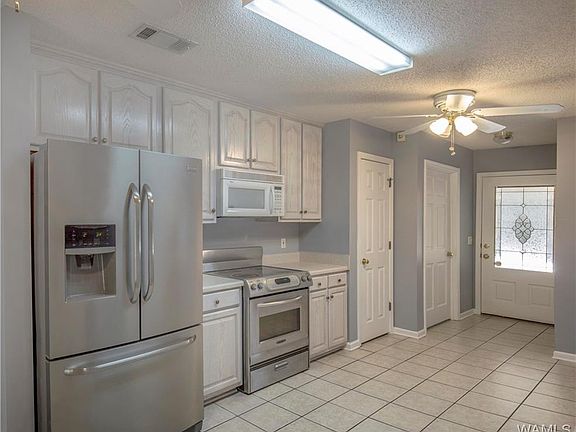 3rd image of 1924 Cribbs Mill Ln