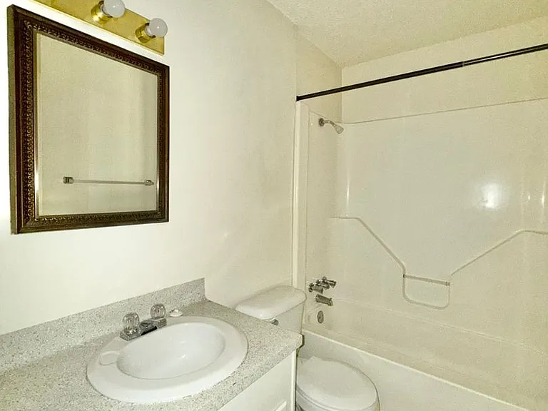 1708 Alpine Rd #C1 — Photo 12