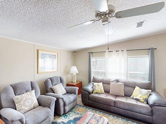 4th image of 9717 Rosario Dr