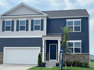 111 Stearns Dr, Stephens City, VA
