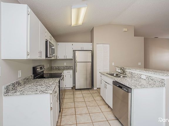 2nd image of 13536 Bellingham Dr