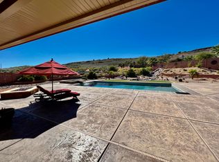 1253 N Spring Valley Dr, Washington, UT 84780