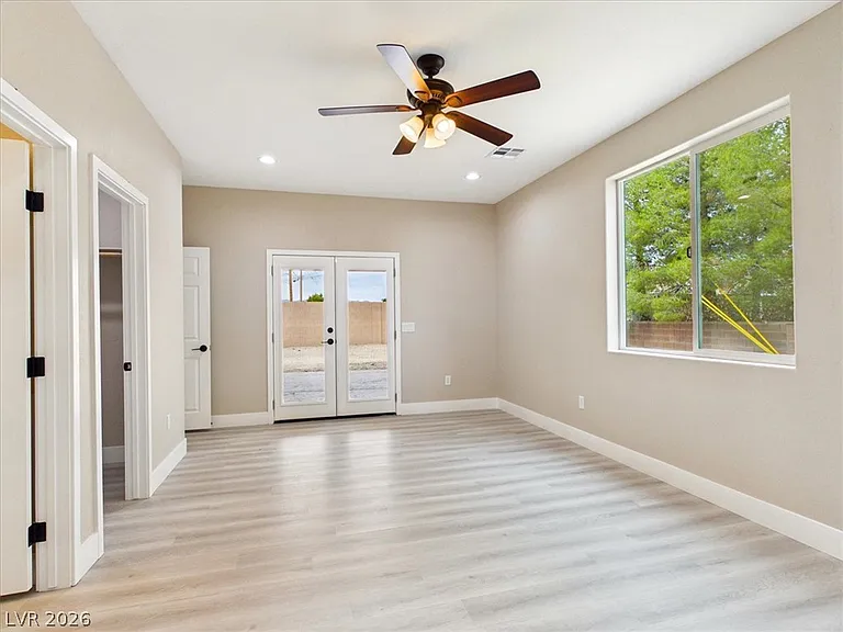 1740 S Jerome Ln — Photo 45