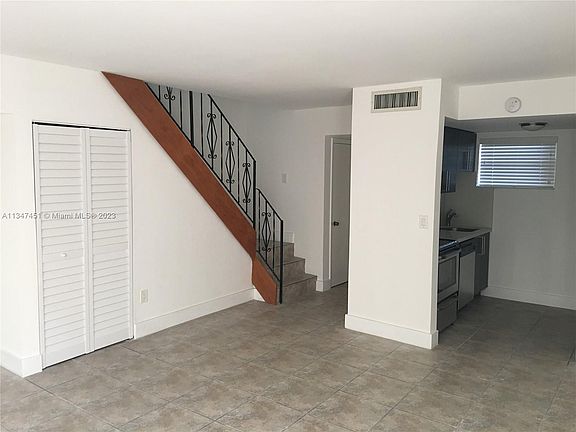 5th image of 1606 Salzedo St APT 3