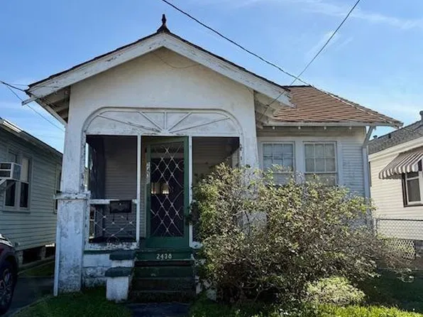 2438 Wisteria St, New Orleans, LA 70122