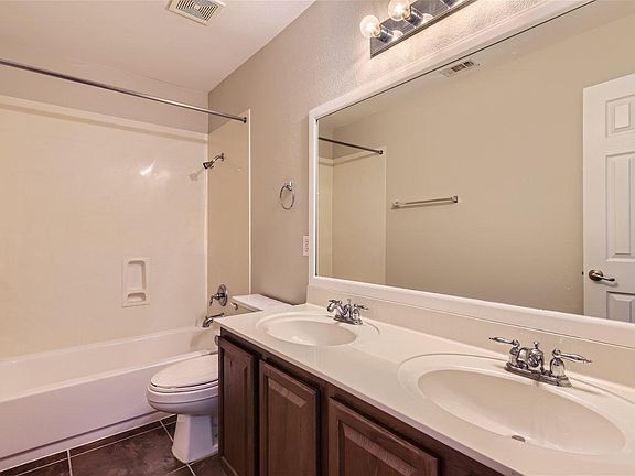 5th image of 2166 Garlic Creek Dr