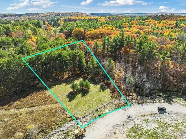 112 Fieldstone Drive, Augusta, ME 04330