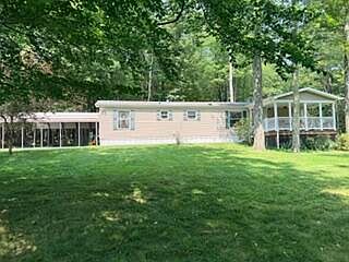1st image of 445 Airport Rd