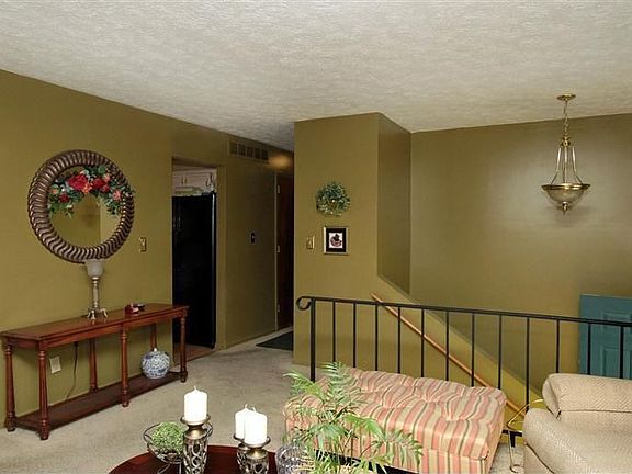 4th image of 1093 Pennebaker Dr
