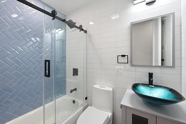 Rented by Corcoran | media 23