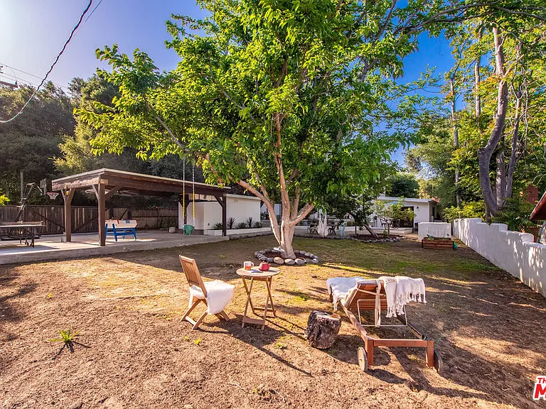 1362 Old Topanga Canyon Rd — Photo 39