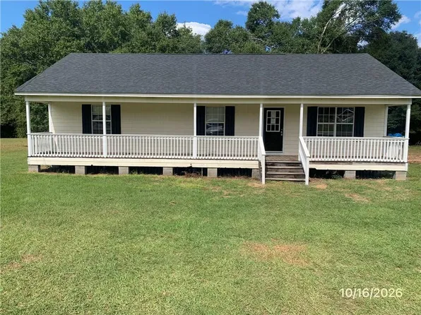 8110 Meadowood Dr, Citronelle, AL 36522