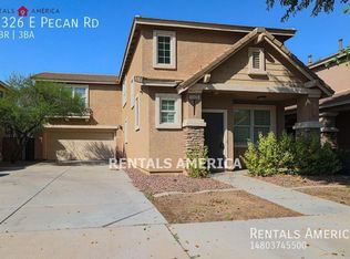 2326 E Pecan Rd, Phoenix, AZ 85040