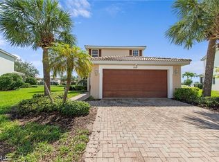 2537 Deerfield Lake Ct, Cape Coral, FL 33909