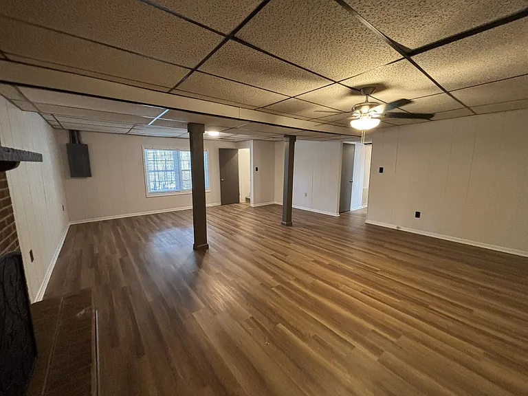 6229 Guess Rd — Photo 28