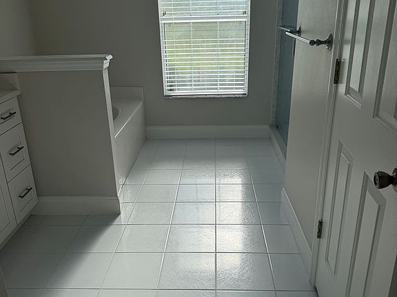 2nd image of 15 Red Clover Ln