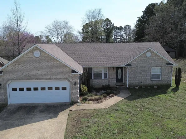 2004 Dana Marie St, Paragould, AR 72450