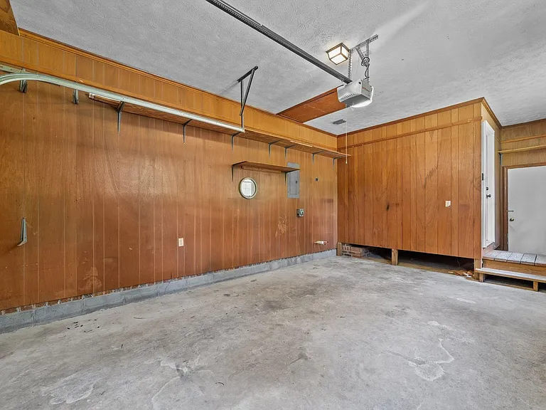 204 McNeill Rd — Photo 24