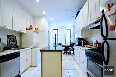 Rented by Bond New York