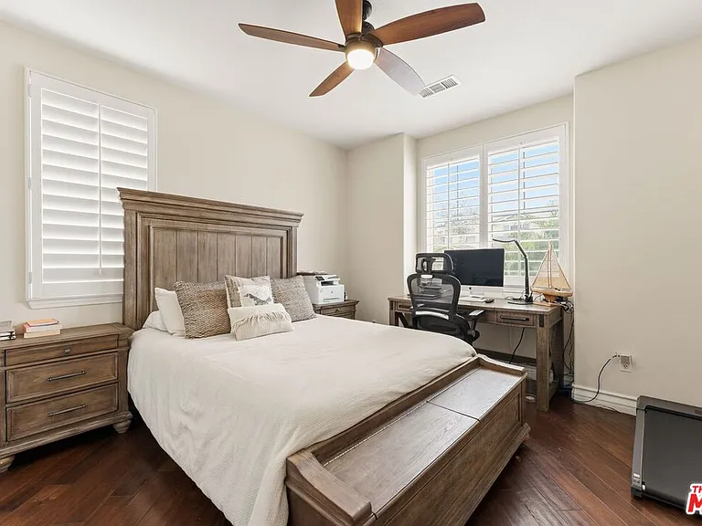 11564 Apulia Ct — Photo 23