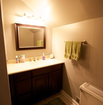 4th image of 3281 S Stafford St APT B2