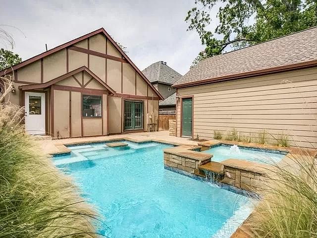 1st image of 4063 Bunting Ave