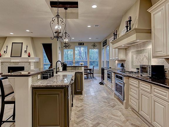3rd image of 9023 Fisher Lake Ct
